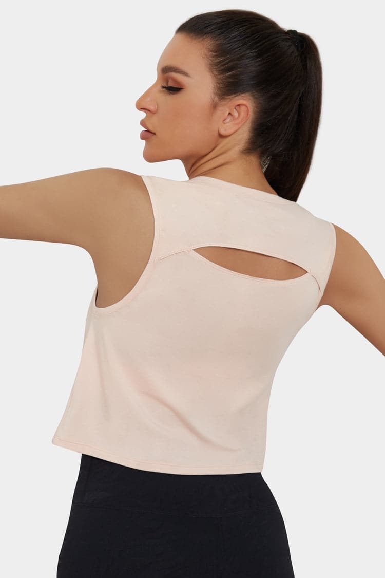 Vutru Ribbed Cropped Sports Tank Top