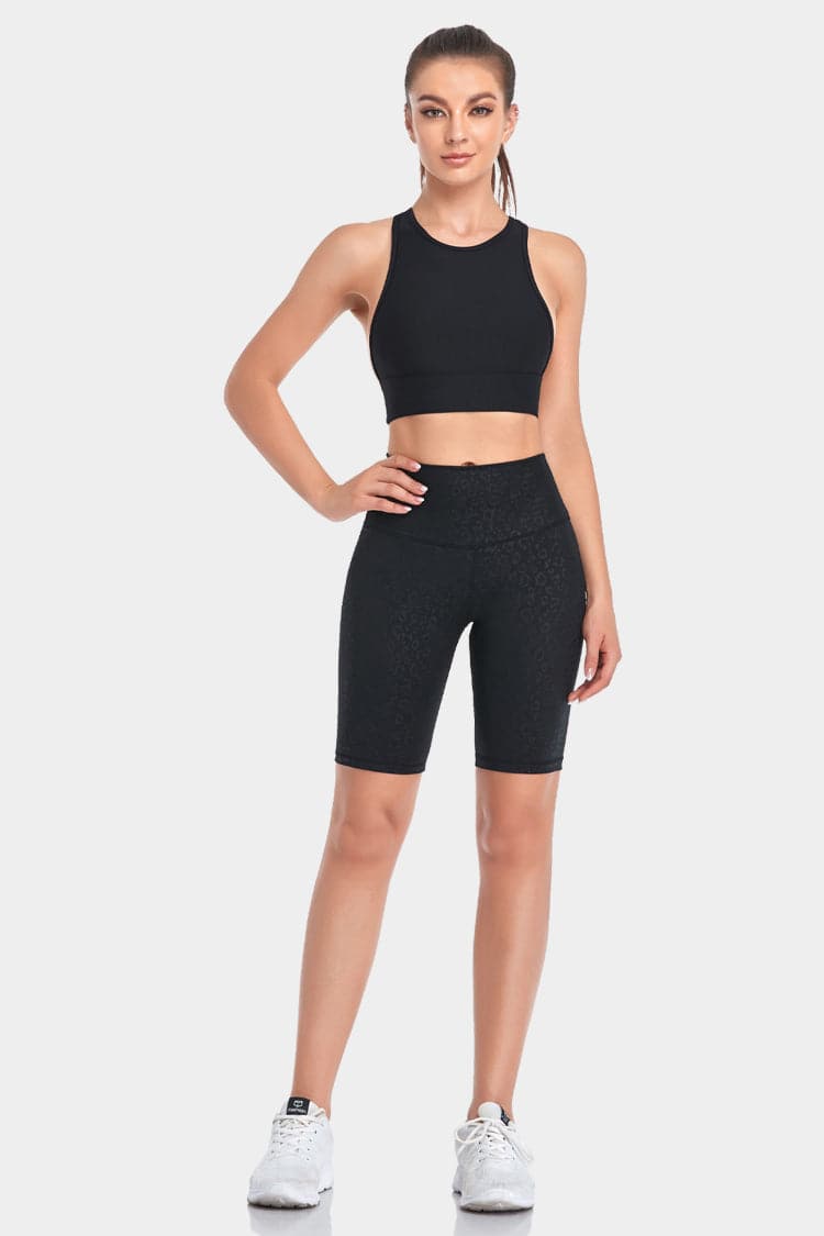 Vutru High-Wais Textured Yoga Shorts