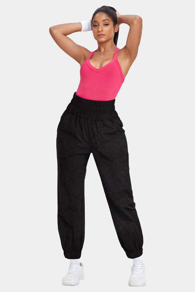 Vutru Athletic Woven Nine-Quarter Pants