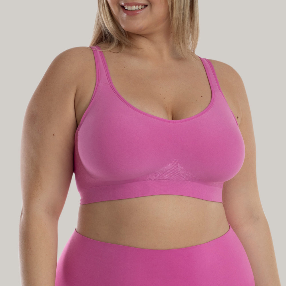 The Comfort Shaping Bra with Adjustable Straps