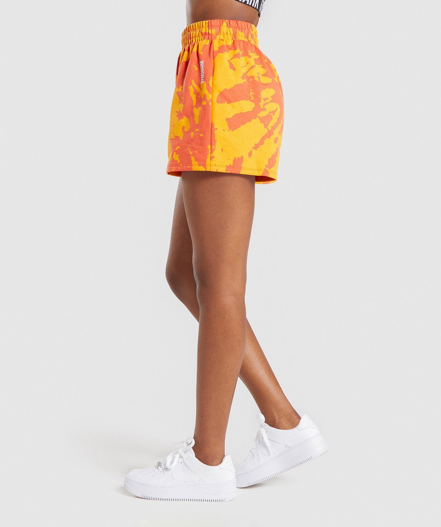 Gymshark Colour Burst Shorts - Orange Print