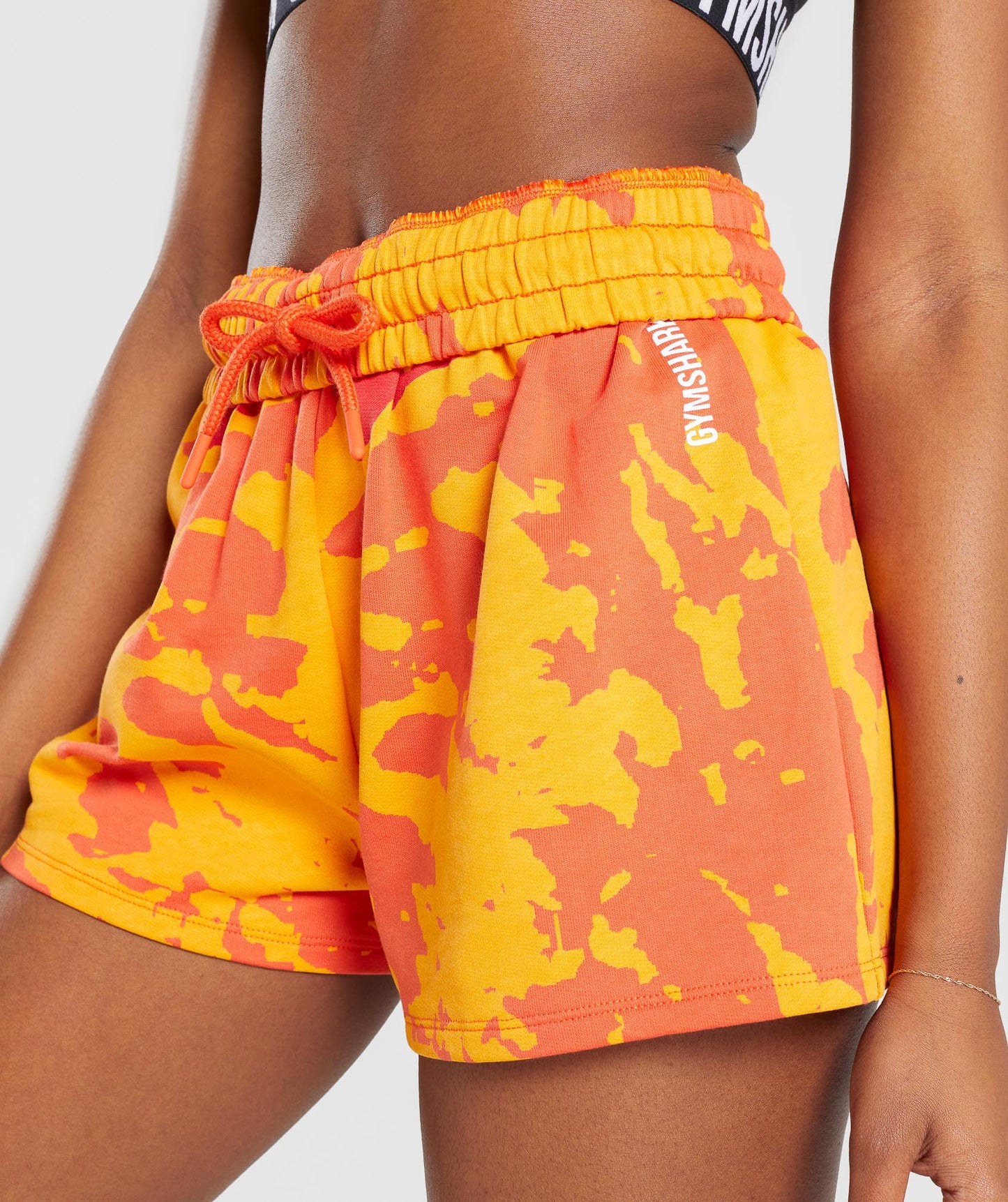 Gymshark Colour Burst Shorts - Orange Print