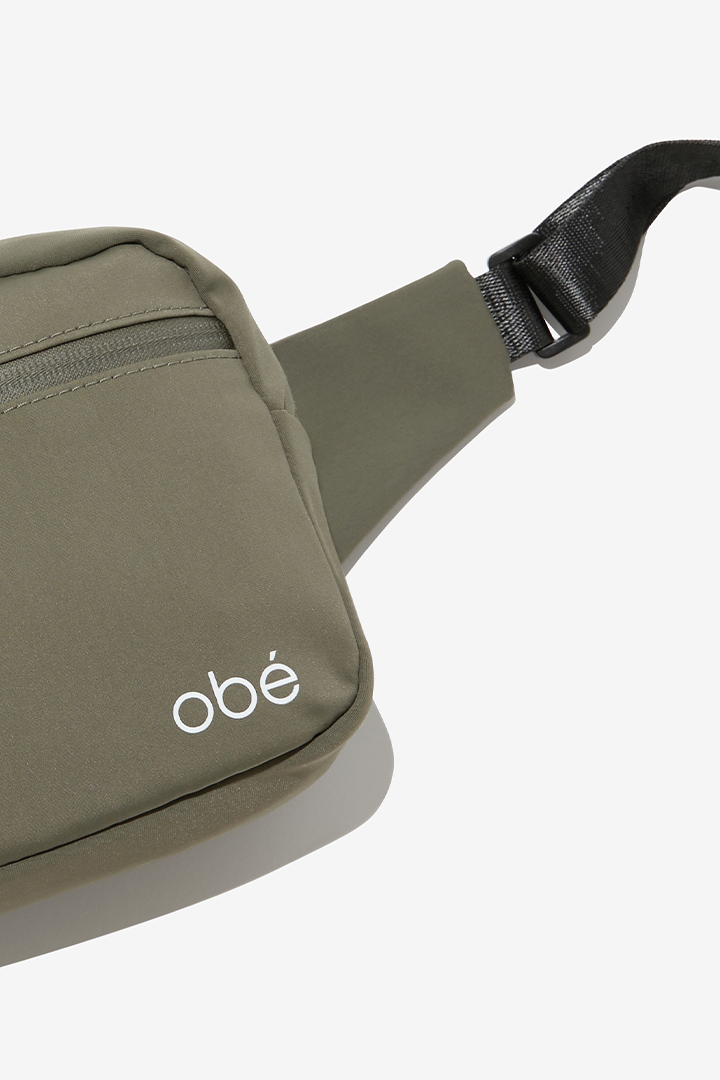 obé x FabFitFun waist pack