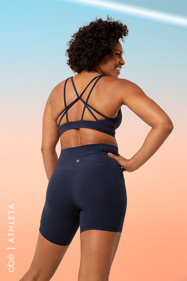 obé x Athleta Salutation Stash 7" Short, Navy