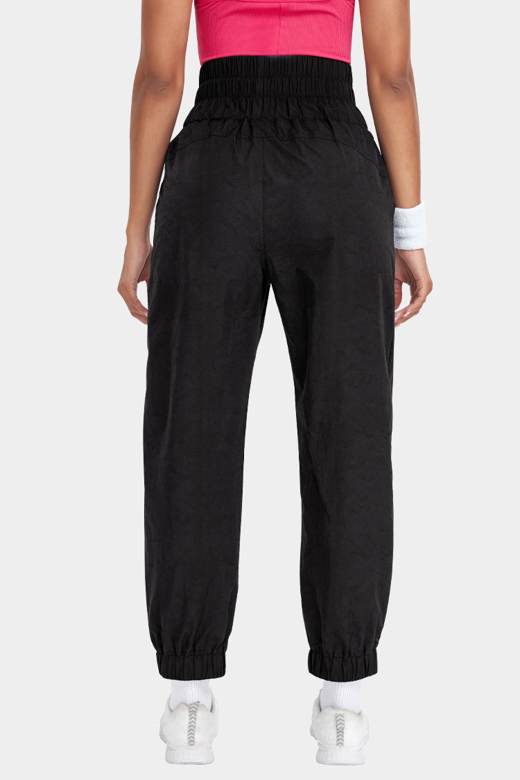 Vutru Athletic Woven Nine-Quarter Pants