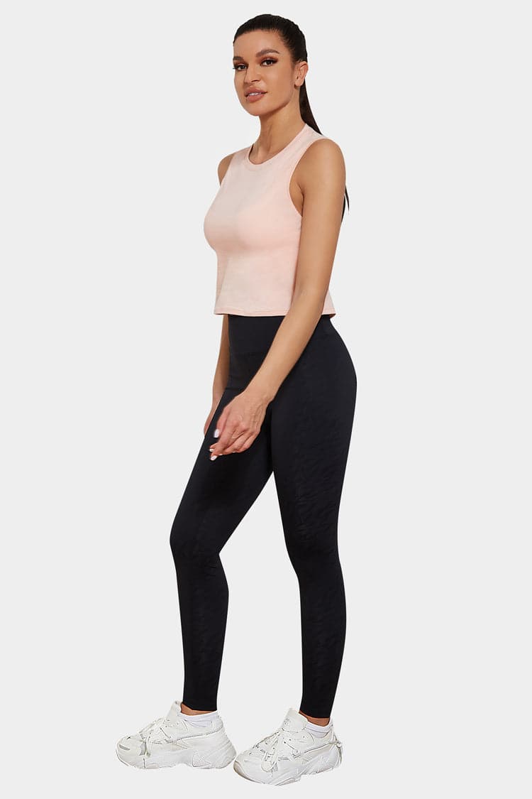 Vutru Ribbed Cropped Sports Tank Top