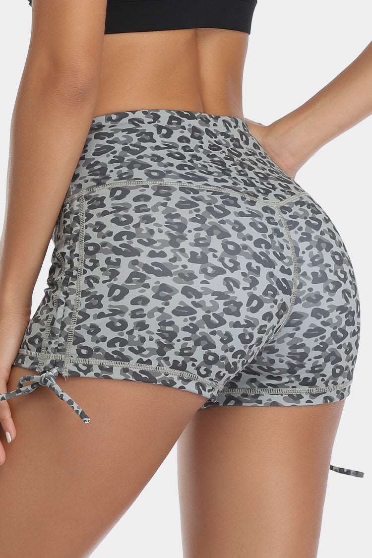 Vutru High-Waist Leopard Yoga Shorts