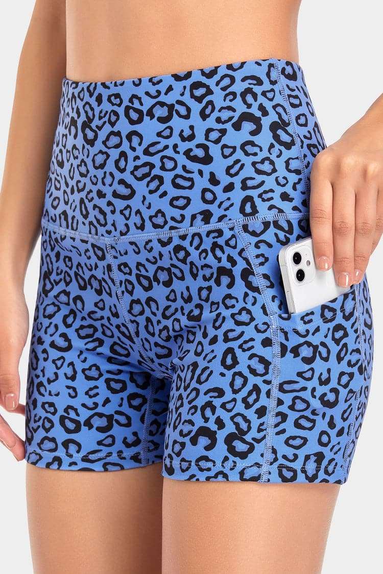 Vutru High-Waist Blue Leopard Yoga Shorts