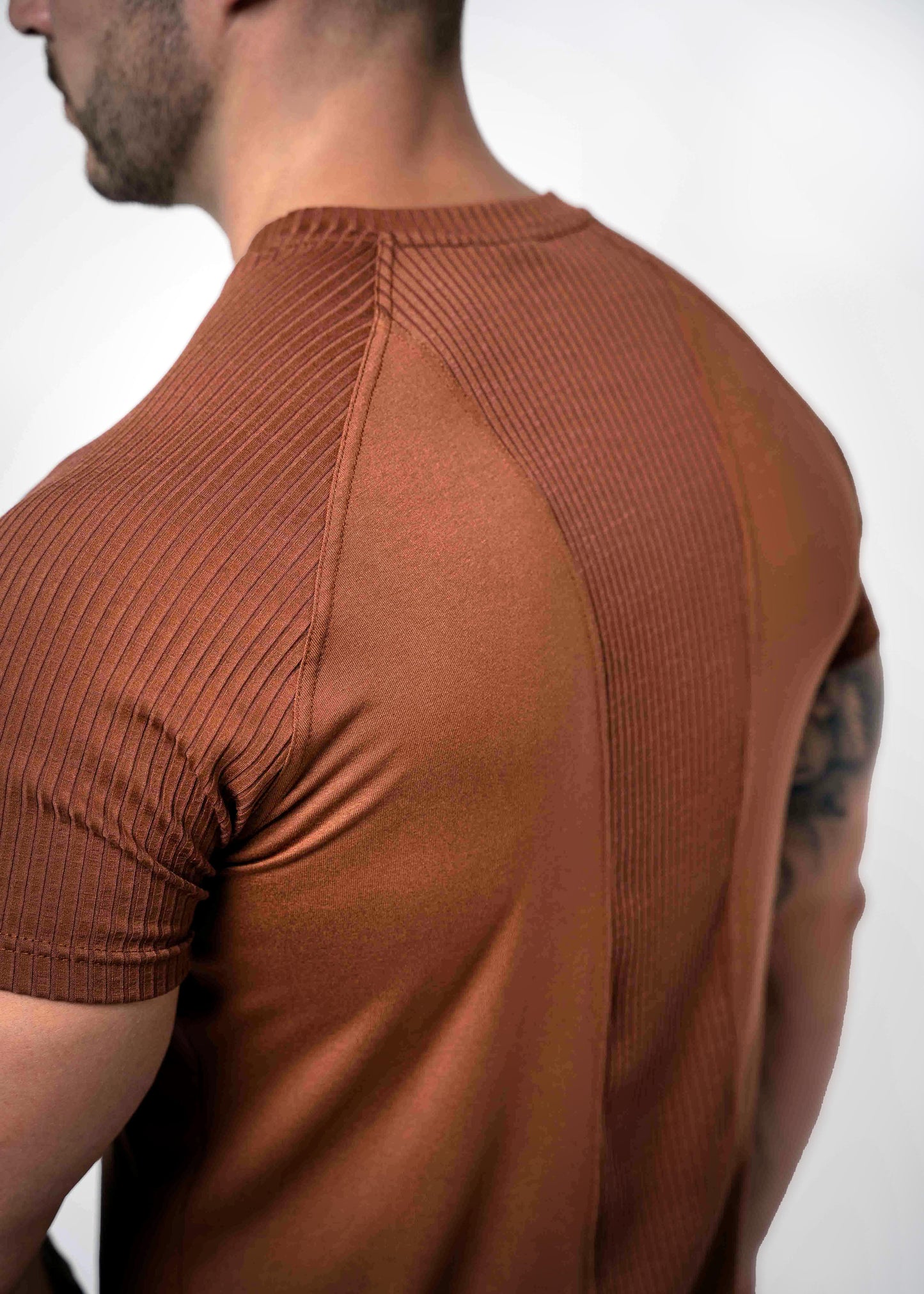 LF Ribbed Raglan Tee