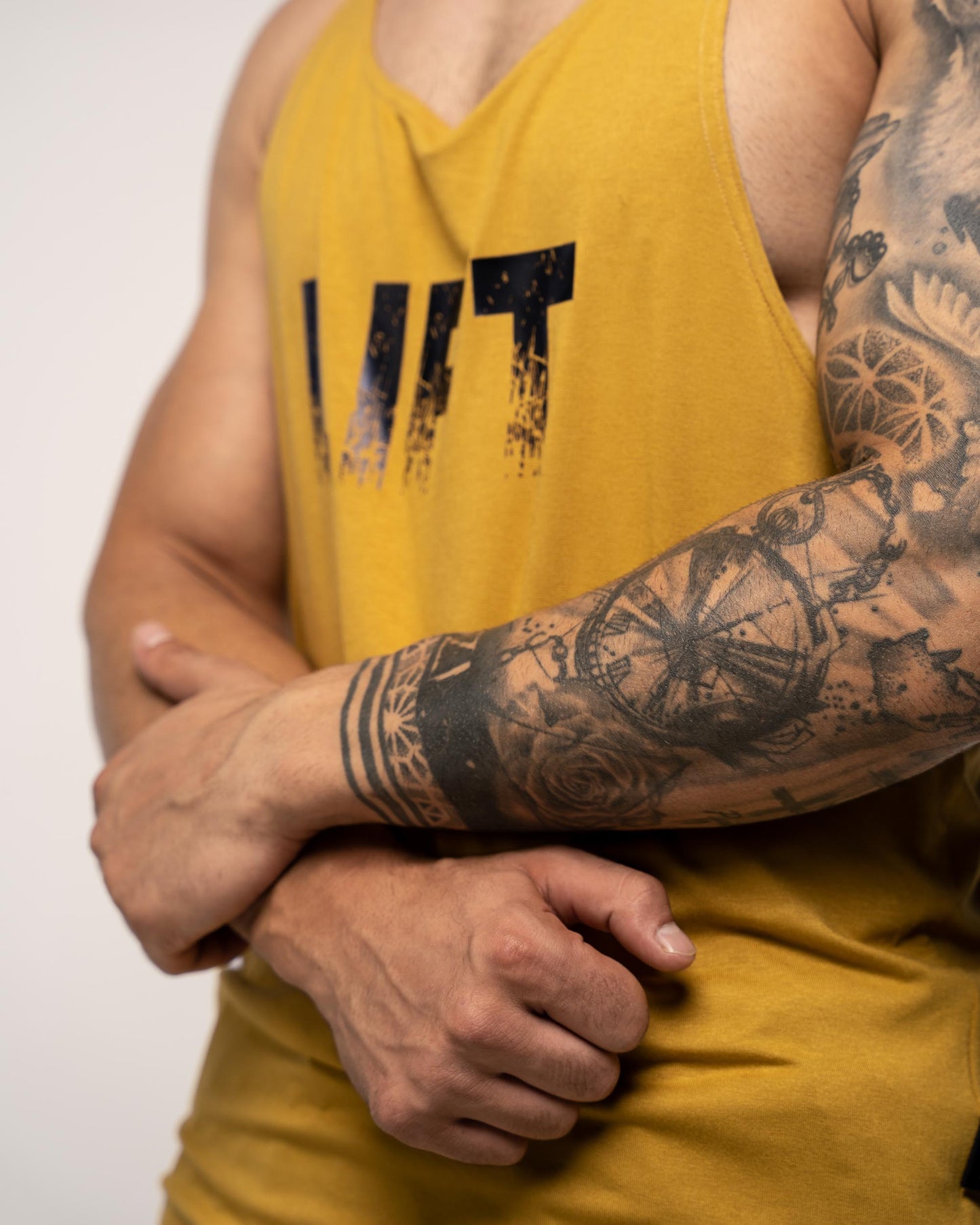 LIFT DISTRESSED STRINGER