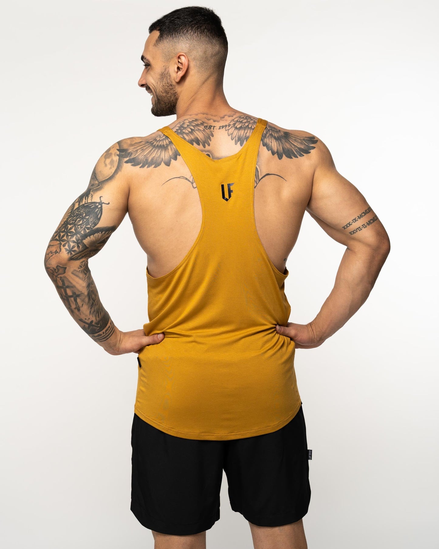 LIFT DISTRESSED STRINGER