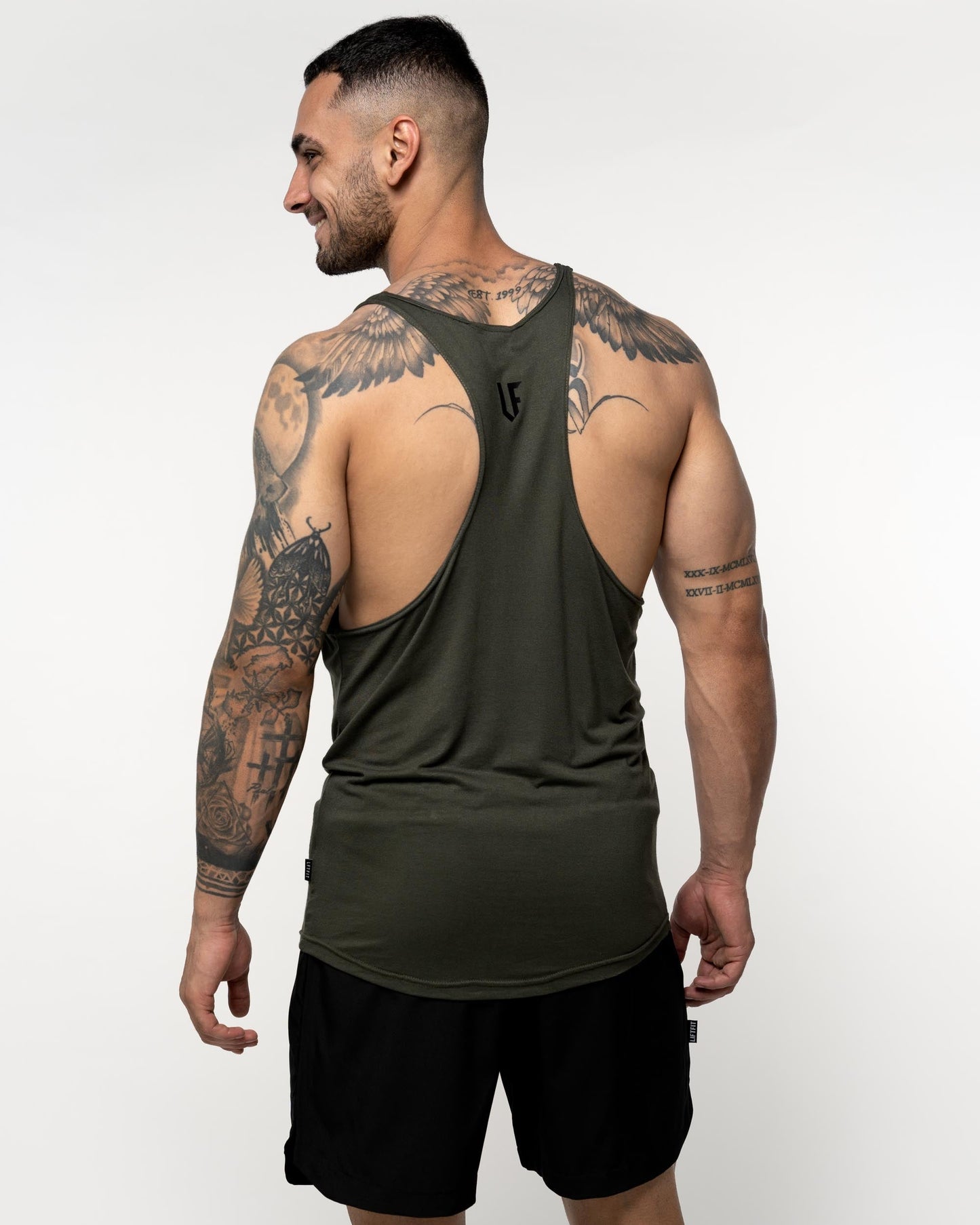 LIFT DISTRESSED STRINGER