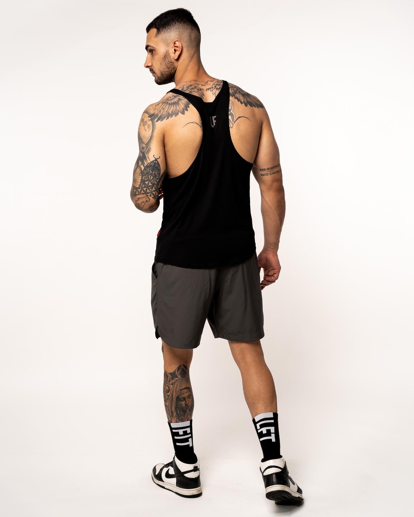 LIFT DISTRESSED STRINGER