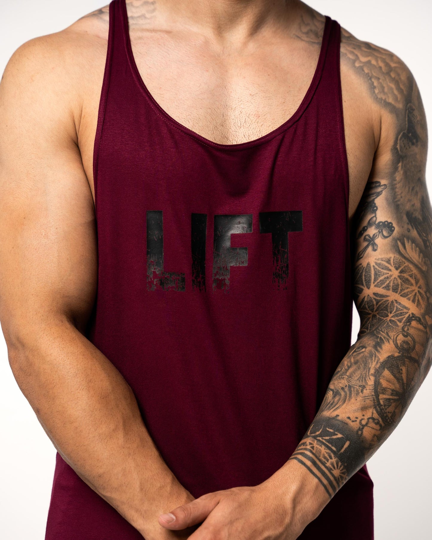 LIFT DISTRESSED STRINGER