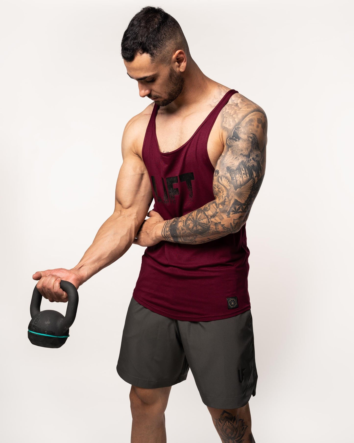 LIFT DISTRESSED STRINGER