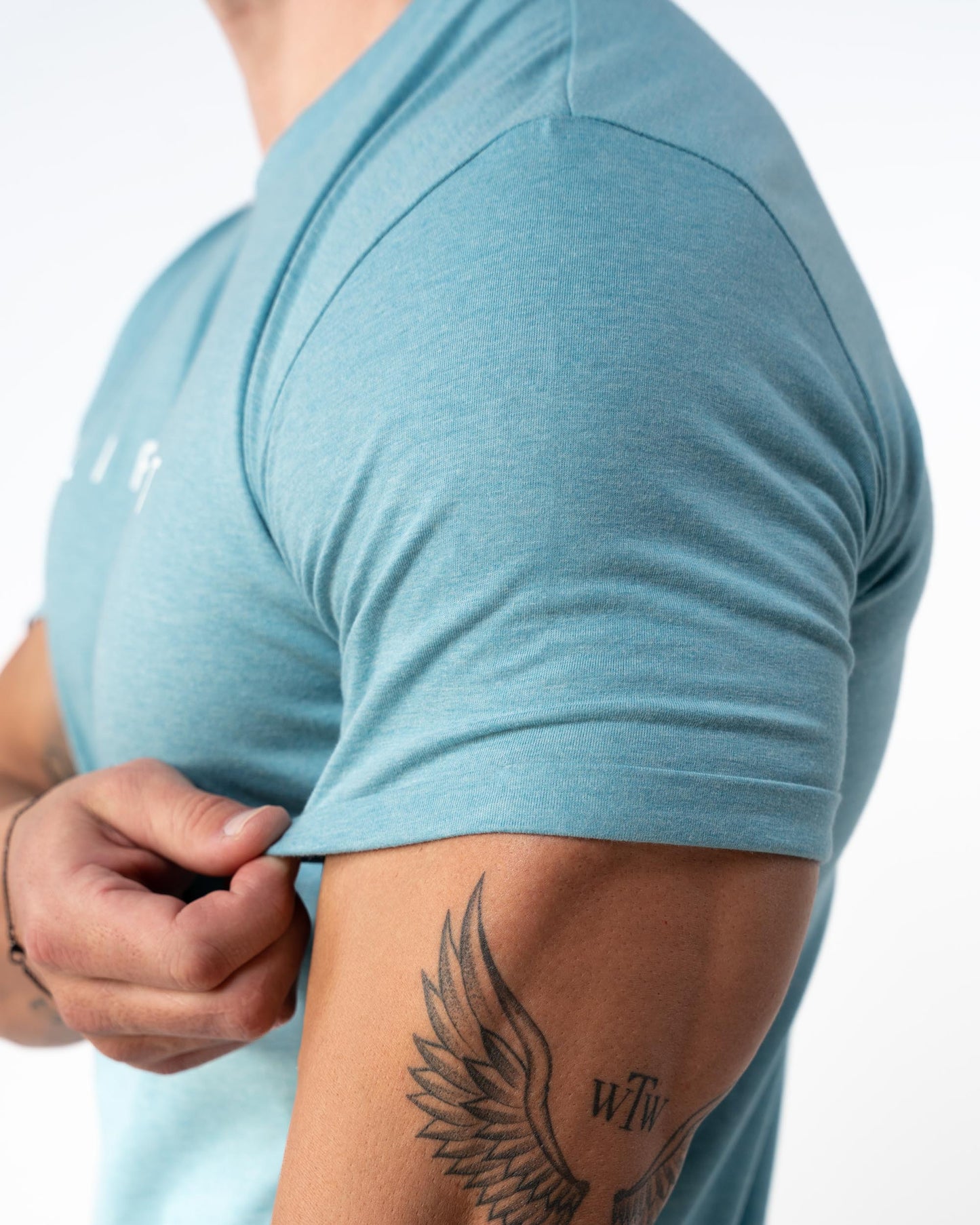 LIFTFIT STAPLE TEE