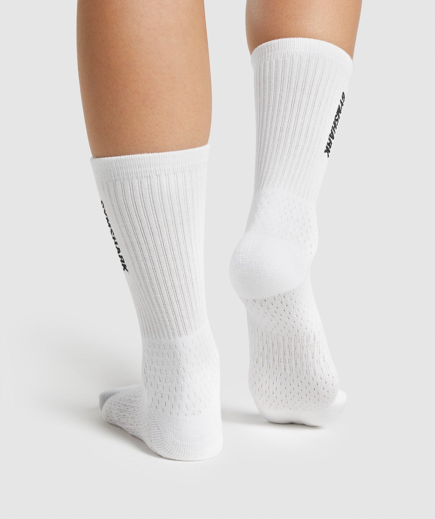 Gymshark Embroidered Logo Crew Socks - White