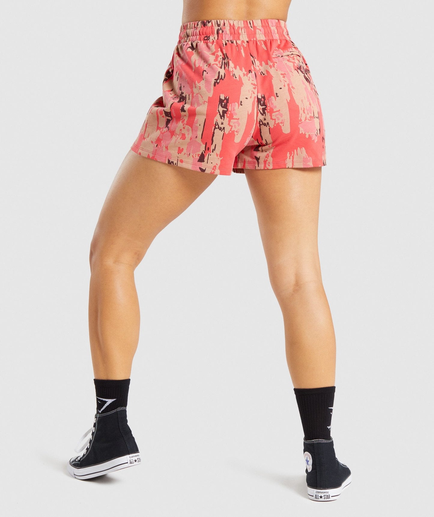 Gymshark Graphic Camo Shorts - Red Camo