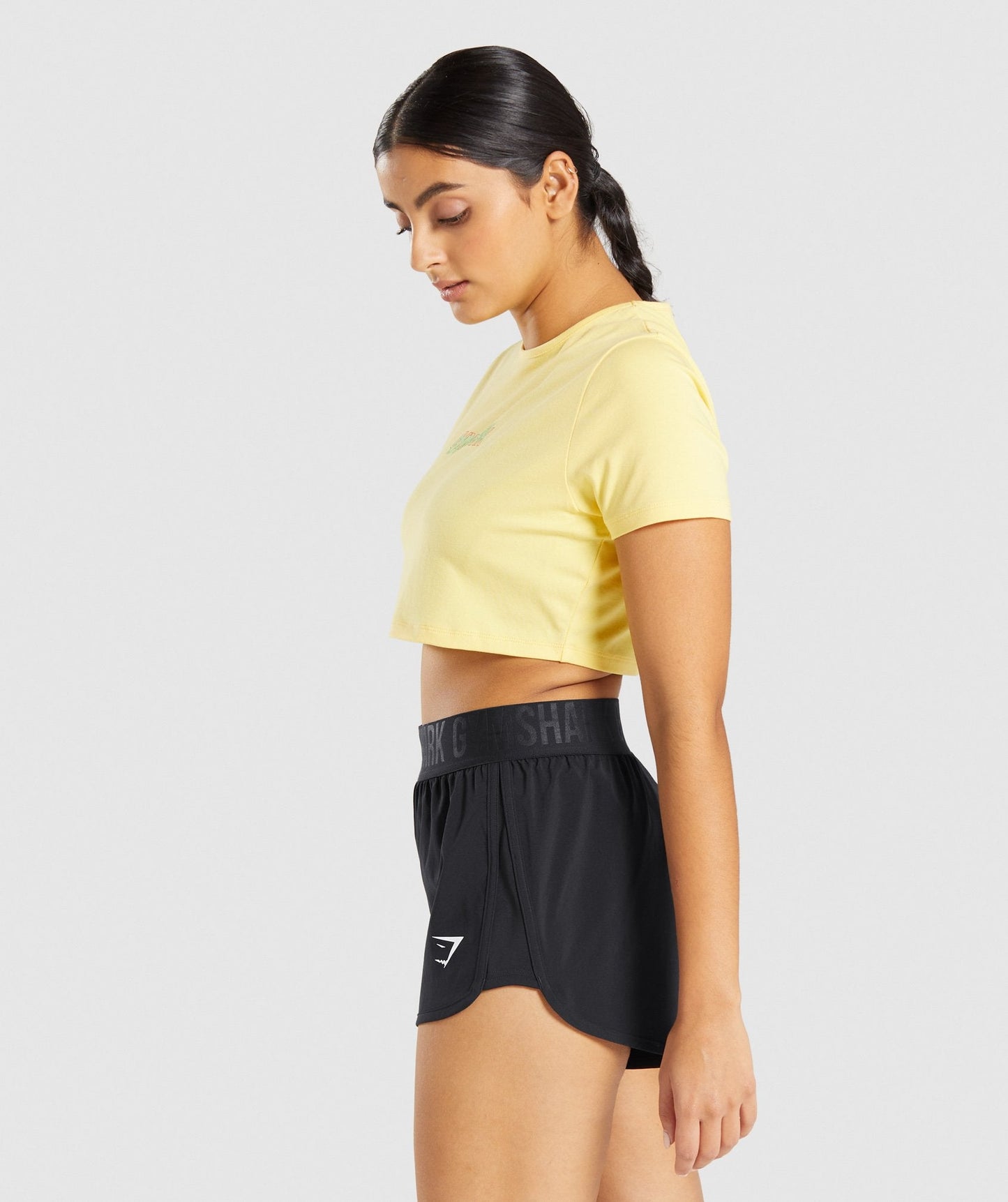 Gymshark Italic Graphic Crop Top - Yellow