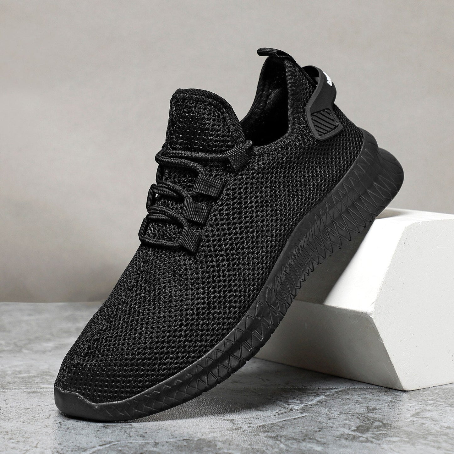 Breathable Men's Running Shoes