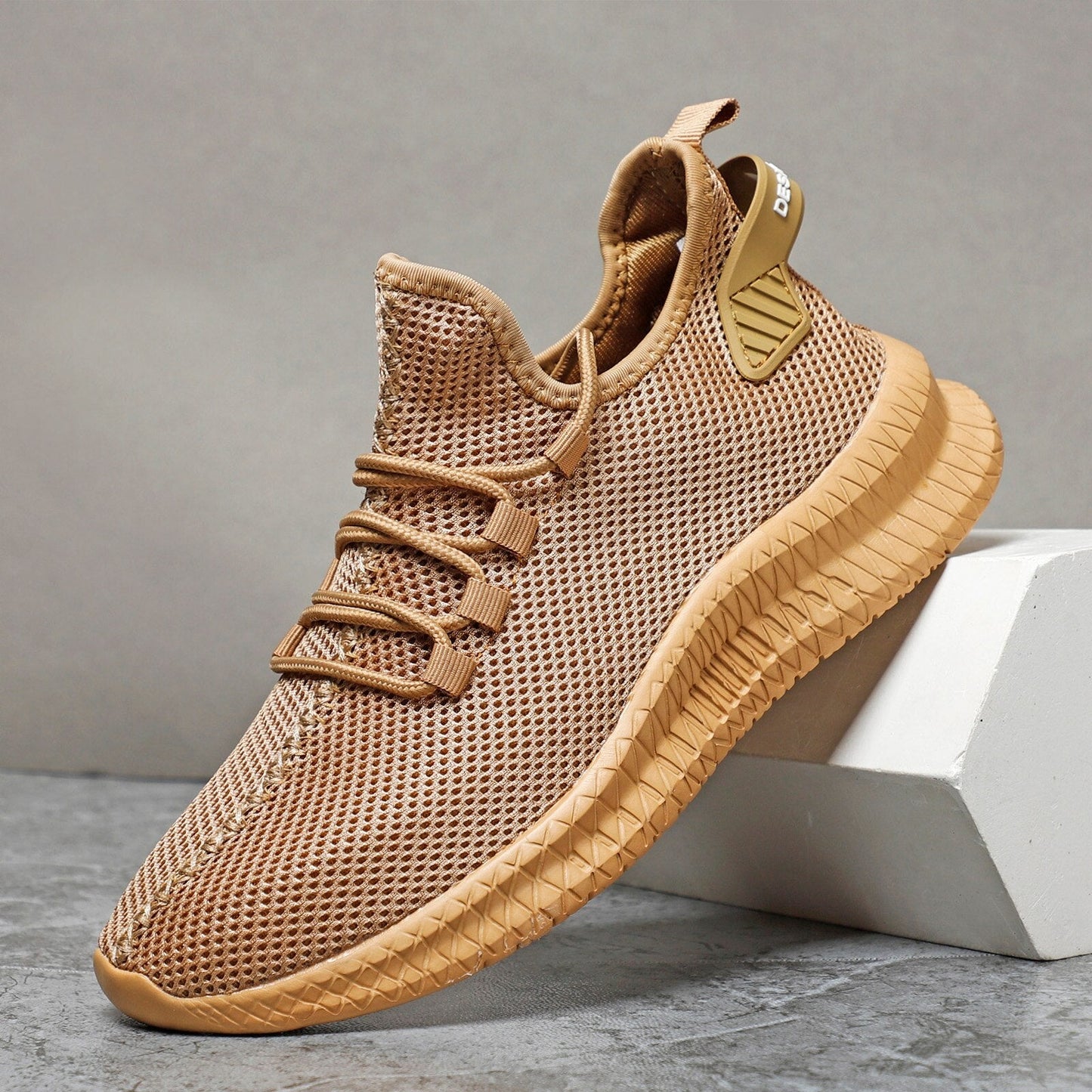 Breathable Men's Running Shoes