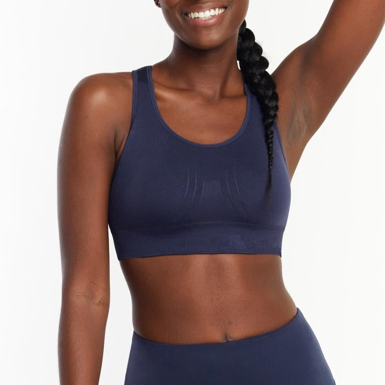 The Seamless Sports Bra (Sewn In Pads)