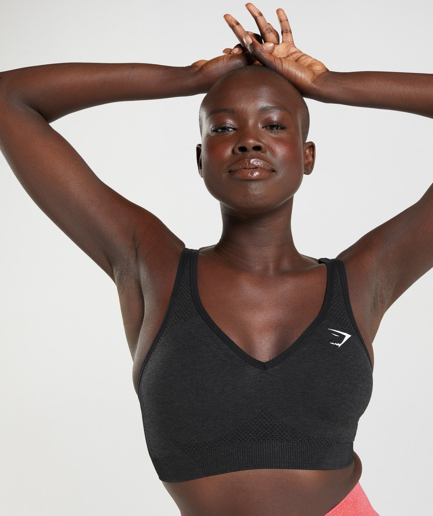 Gymshark Vital Seamless 2.0 V Neck Sports Bra - Black Marl